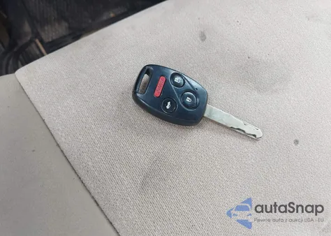 2010 Honda Accord 2.4 Lx z USA, uszkodzony, nr VIN 1HGCP2E30AA154079